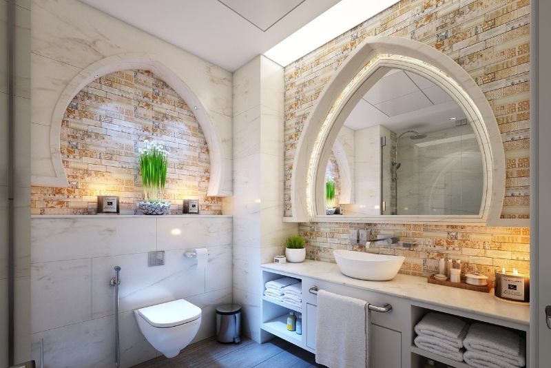 bathroom in Sunshine Coast with storage for towels
