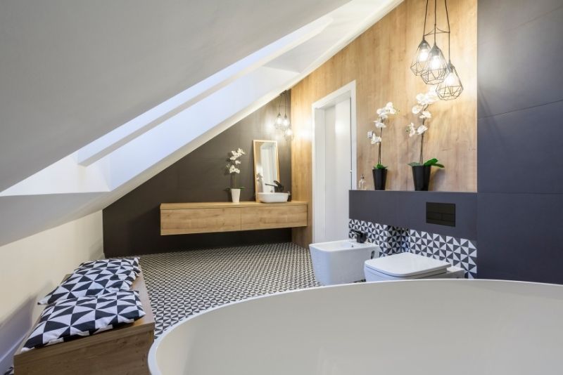 well designed bathroom to maximizing the space for making